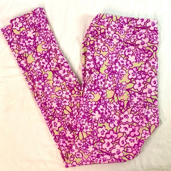 LuLaroe Leggings (T&C) NWOT 3 pr bundle pink hearts scissor red hearts fit 12-18 - Picture 13 of 16